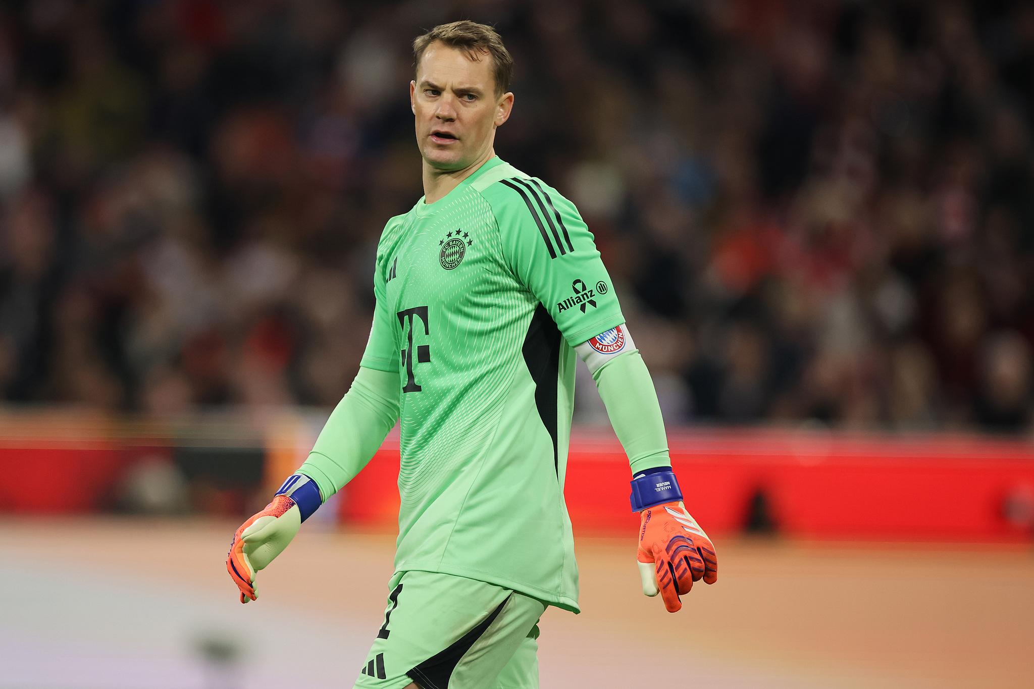 意甲-诺伊尔在拜仁即将离队？“好过领施舍”